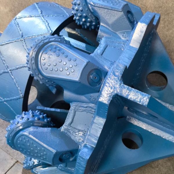 Buy Replaceable Roller Cone Rock Reamer / Hole Open / HDD Rock Reamer at wholesale prices