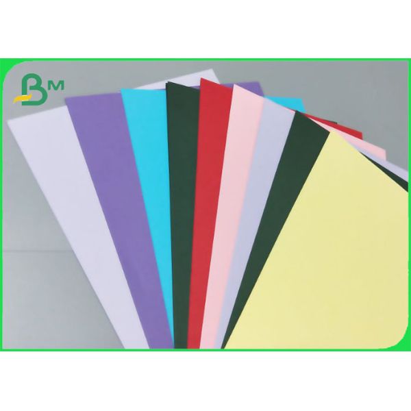 500MM * 700MM Blue Red Green Bristol Paper Board For Decoration 220GSM 250GSM