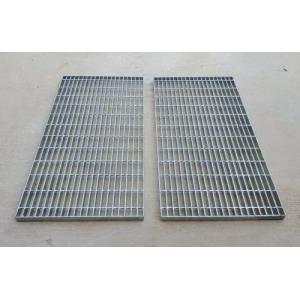 Heavy-Duty Galvanized Steel Grating for Safe Stair Treads Grating Fence for