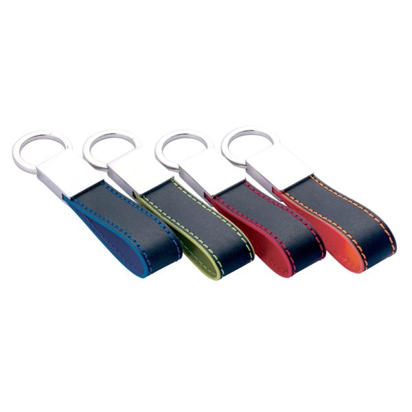 Exquisite Classic Leather Keychains In Custom Patterns Various Colors Polybag Packaging