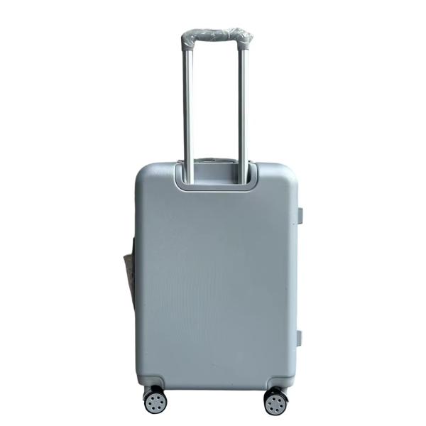 Customized Luxury Cabin Type PC Carry-On Case Durable Aluminum Suitcase for Outdoor Adventures