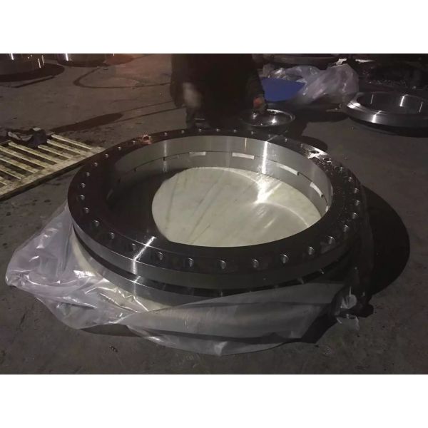 Buy Alloy 31 Nickel Alloy Flanges Disc Forging Ring Sleeves For Oil Industry at wholesale prices