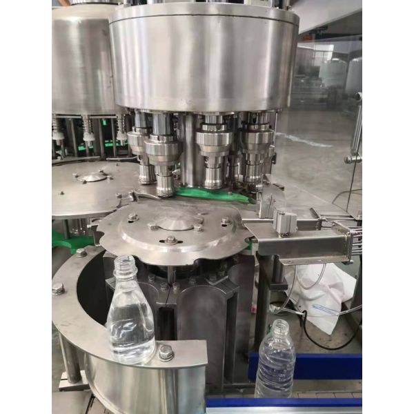 Advanced Automatic Bottle Filling Machine for Round or Square Bottles 200-2000ml