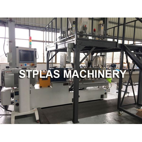 Waste Plastic Recycling Pellet Machine With Twin Screw Extruder Energy Saving