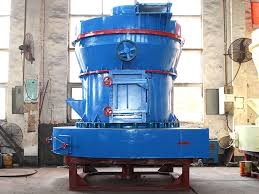 Vertical Raymond 82r/min Ore Grinding Mill Machine