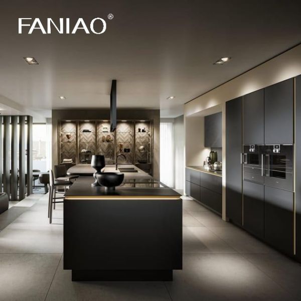 Wholesale Custom Kitchen Cabinet Melamine Luxury Villa Kitchen Cabinet