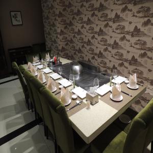 Commercial Teppanyaki Grill Table 20mm Alloy Steel 8000W