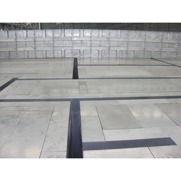 Buy Anodizing Silver Aluminium Industrial Profile Low Carbon Emission Reduction at wholesale prices