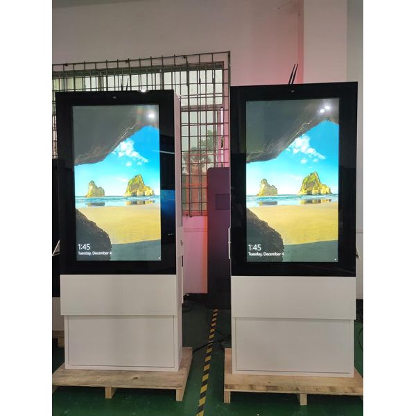 55 Inch Outdoor LCD Sign Board HD Display Android / Windows Totem Advertisement Digital Signage Kiosk