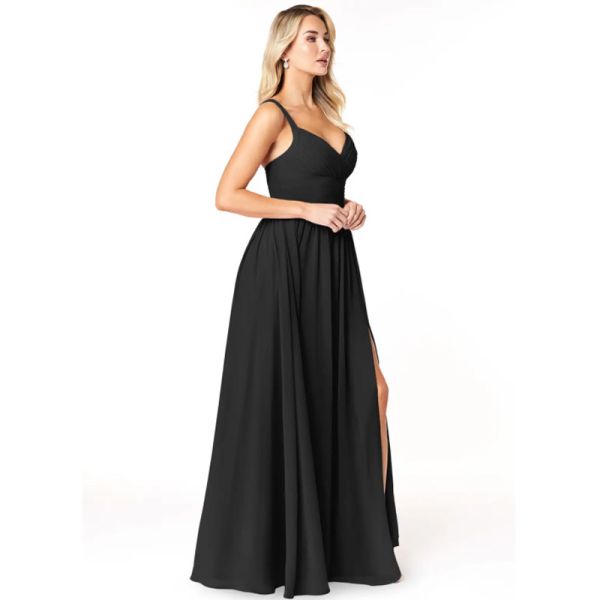 Wonderful Spaghetti Straps Black Chiffon Bridesmaid Dress Sleeveless V-Neck Pleated Ruffles Zipper Plus Size