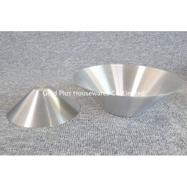 Buy 28cm Round Stainless Steel Salad Bowl Vegetable Fruit Platter at wholesale prices