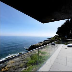Frameless Glass Balcony Railing Modern Galvanized Easy Install