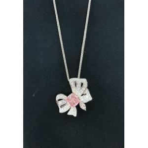 2.31ct cushion shape necklace  Light pink VS1`  Lab Grown Diamonds 18K white gold