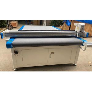 EVA Shock-absorbing Gasket Digital Knife Cutting Machine