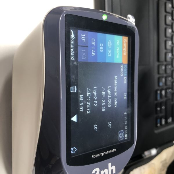 Buy D/8° 3nh Ys3020 4mm Aperture Portable Spectrophotometer at wholesale prices