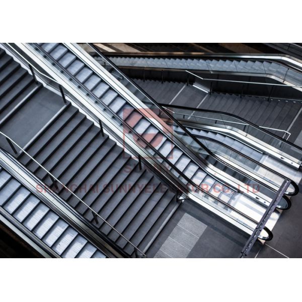 Buy Indoor / Outdoor 35 ° / 30 ° Single Arrangement K Escalator 0.5m/S at wholesale prices