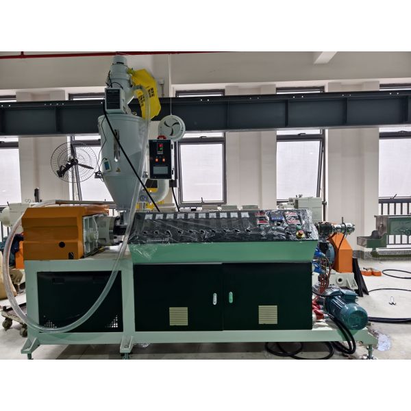 Buy PMMA Acrylic Transparent Bar Bubble Bar Extrusion Machine at wholesale prices