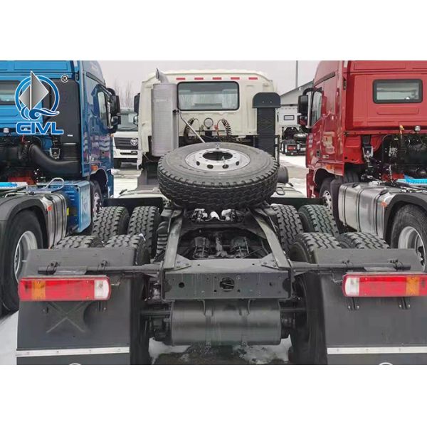 6X4 Haul Semi Trailer Truck Auman Semi Tractor Towing Head 309kw 420hp Engine