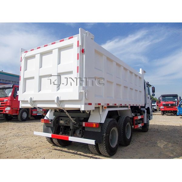 HOWO Euro2 LHD RHD Dump 20Cubic 336hp 6x4 Tipper Truck For Sudan