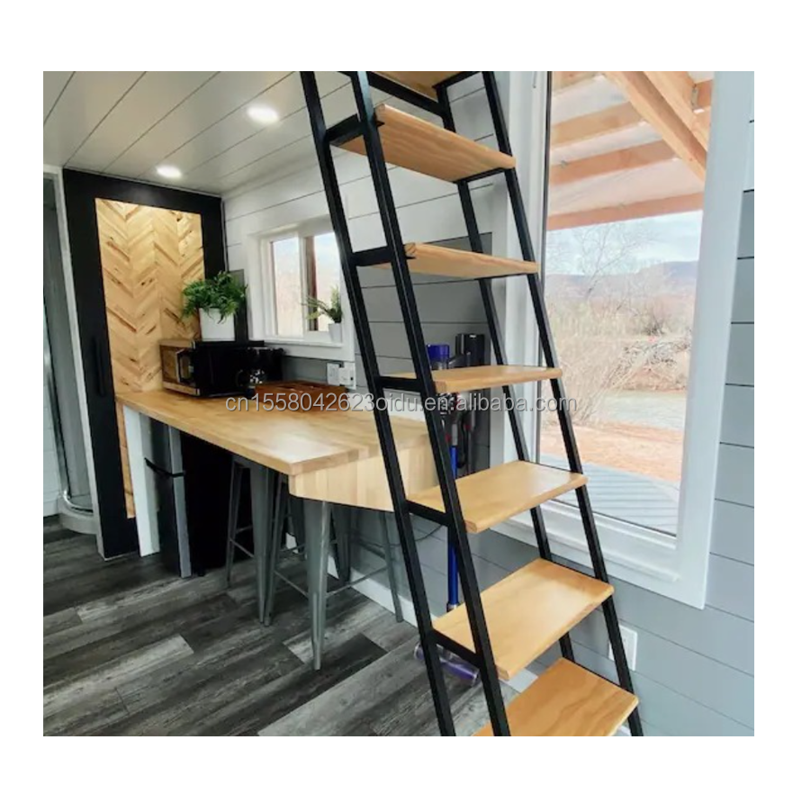 Customized Color 40ft LOFT Family Style Mobile House with Prefabricated Steel Structure and Wooden Exterior Wall