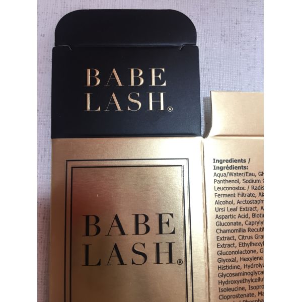 Chinese factory wholesale custom design UV varnishing and golden hot stamping paper box