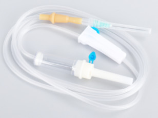 Buy Sterile Blood Transfusion Set Disposable Blood White Filter CE at wholesale prices