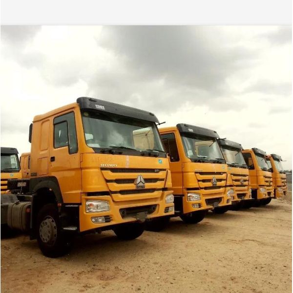 Cheap used trailer truck 40 ton 6X4 336 HP sinotruk Howo second hand tractor trucks trailer head truck