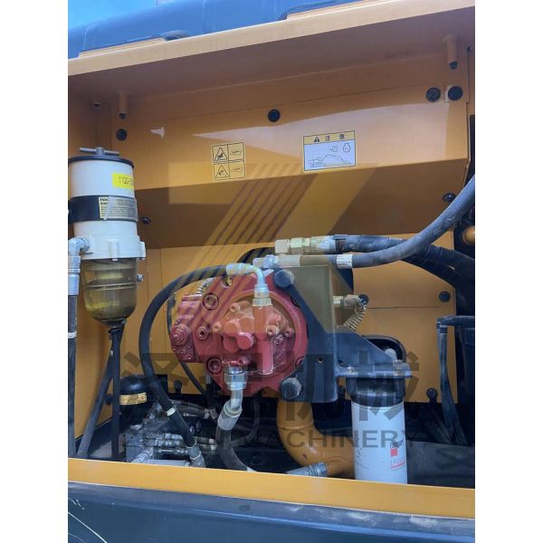 Used Hyundai R215 Excavator 0.92m³ Bucket R215-7 with Hydraulic Cylinder