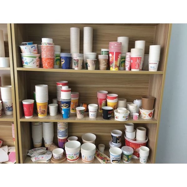 One Time Disposable Coffee Tea Paper Cup Making Machines 2 Year Warranty