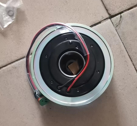 2492746 HEAVY TRUCK SPARE PARTS REPAIR KIT - DURABLE A/C COMPRESSOR FOR SC TRUCK