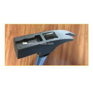 Roofing hammer with magnet