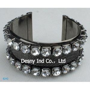 Elegant OEM /ODM metal bangles with gunmetal plated and rhinstones