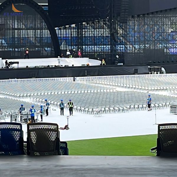 Buy Fire Resistant Portable Event Flooring with 1-year Warranty Easy To Transport and Customizable Temporary Flooring Systems at wholesale prices