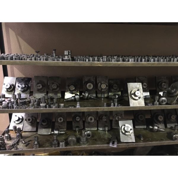 Wholesale metal sewing button custom logo brass buttons