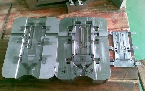 Buy Foundry Precise Aluminum Alloy Die Casting Anodizing / Polishing at wholesale prices