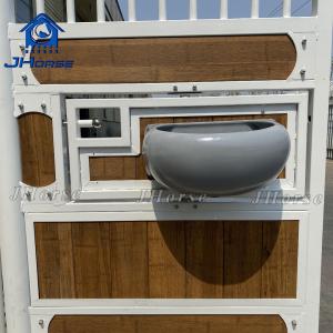 Galvanized Horse Stable Powder Coated Surface Treatments Customized Plastic Wood