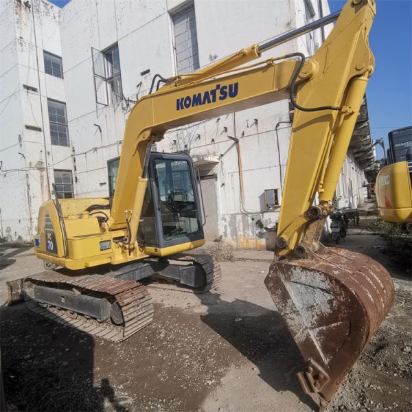 Original Hydraulic Pump Good Health Japan 7 Ton Komatsu PC 70-8 Used Excavator in Shanghai