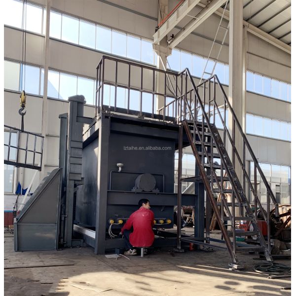 Jacketed Reactor with Stainless Steel Industry Tank and High- Carbon Steel Agitator