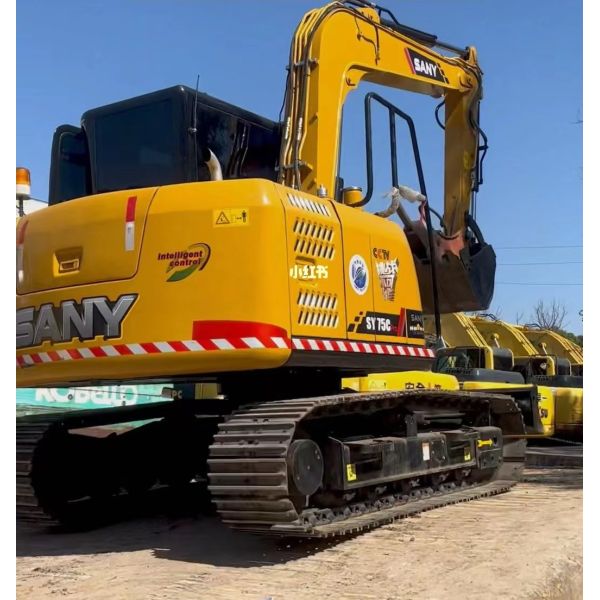 From China Second hand construction machinery, used Sany 75 excavator