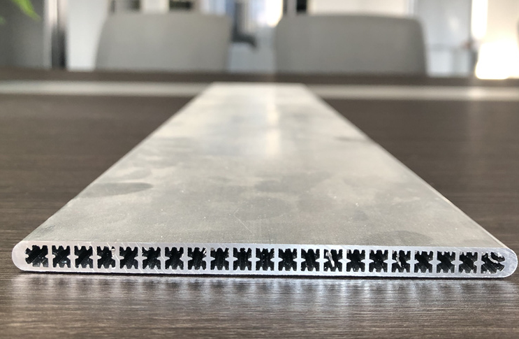 High Precision 3003 / 3102 Aluminium Heat Exchanger Tube Microchannel