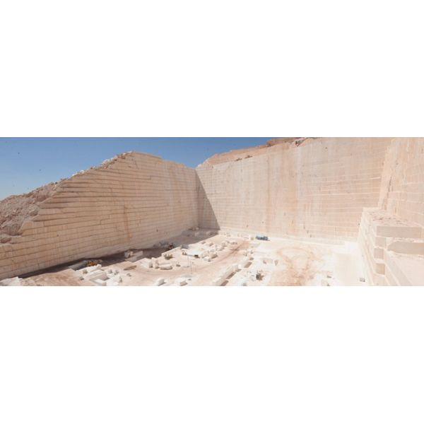 Polished Oman Beige Marble Slab Countertop For Indoor Ground 20mm Thickness